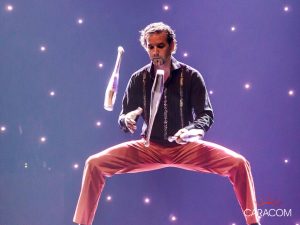 organisateur-spectacles-cirque-jongleurs