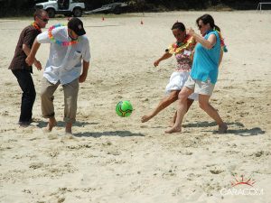 organisation-evenements-exterieurs-plage-football