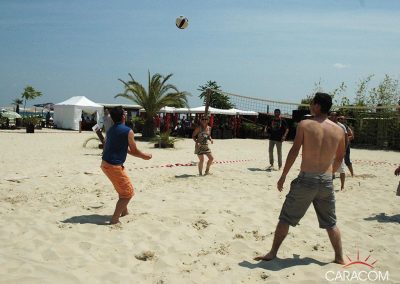 organisation-evenements-exterieurs-plage-volley